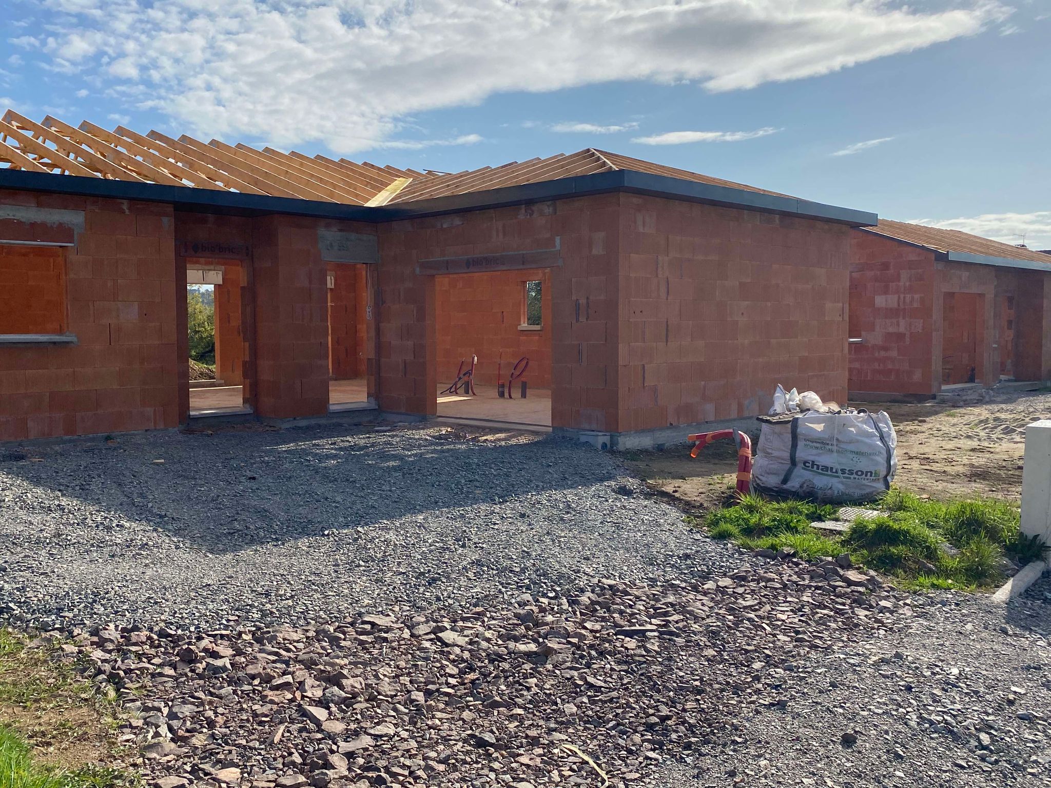 462576231_428443766963946_2456052947149753209_n.jpg (750 KB)