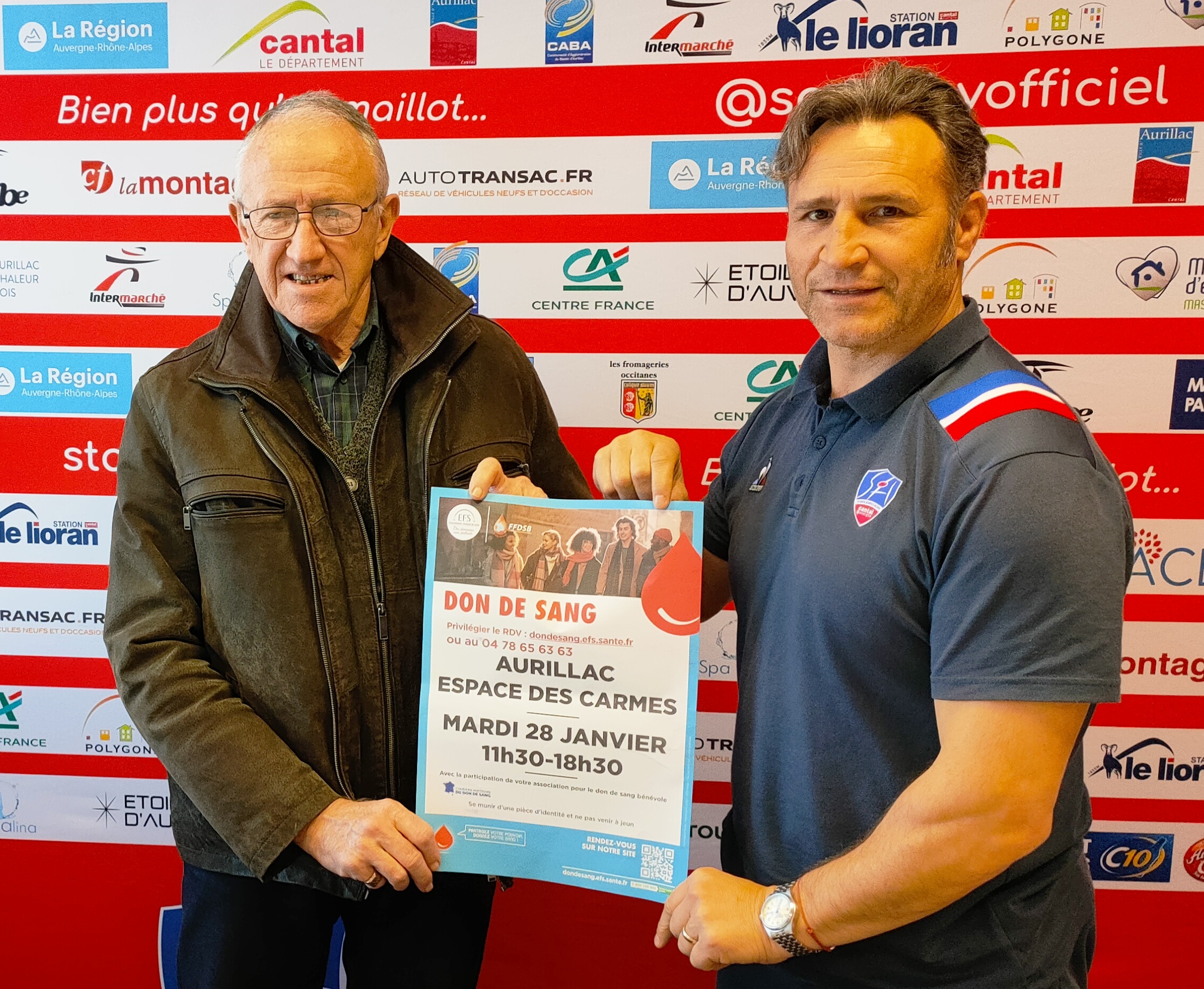 Albert Vinas et Roméo Gontineac don de sang.jpg (1.57 MB)