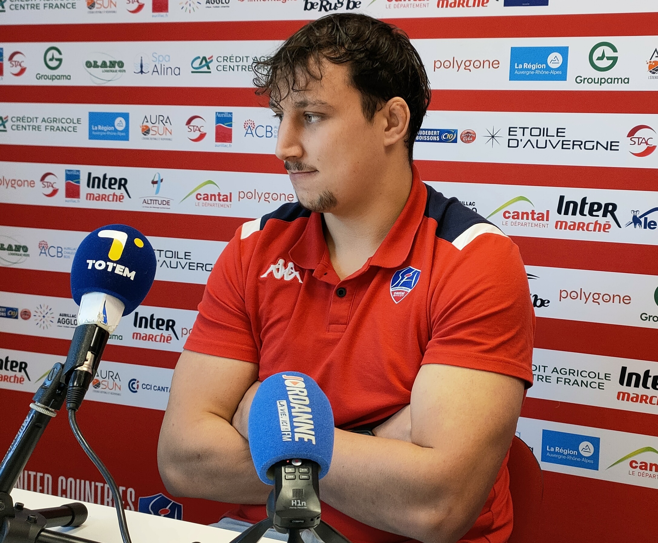 Mael Perrin avant Colomiers.jpg (1.41 MB)