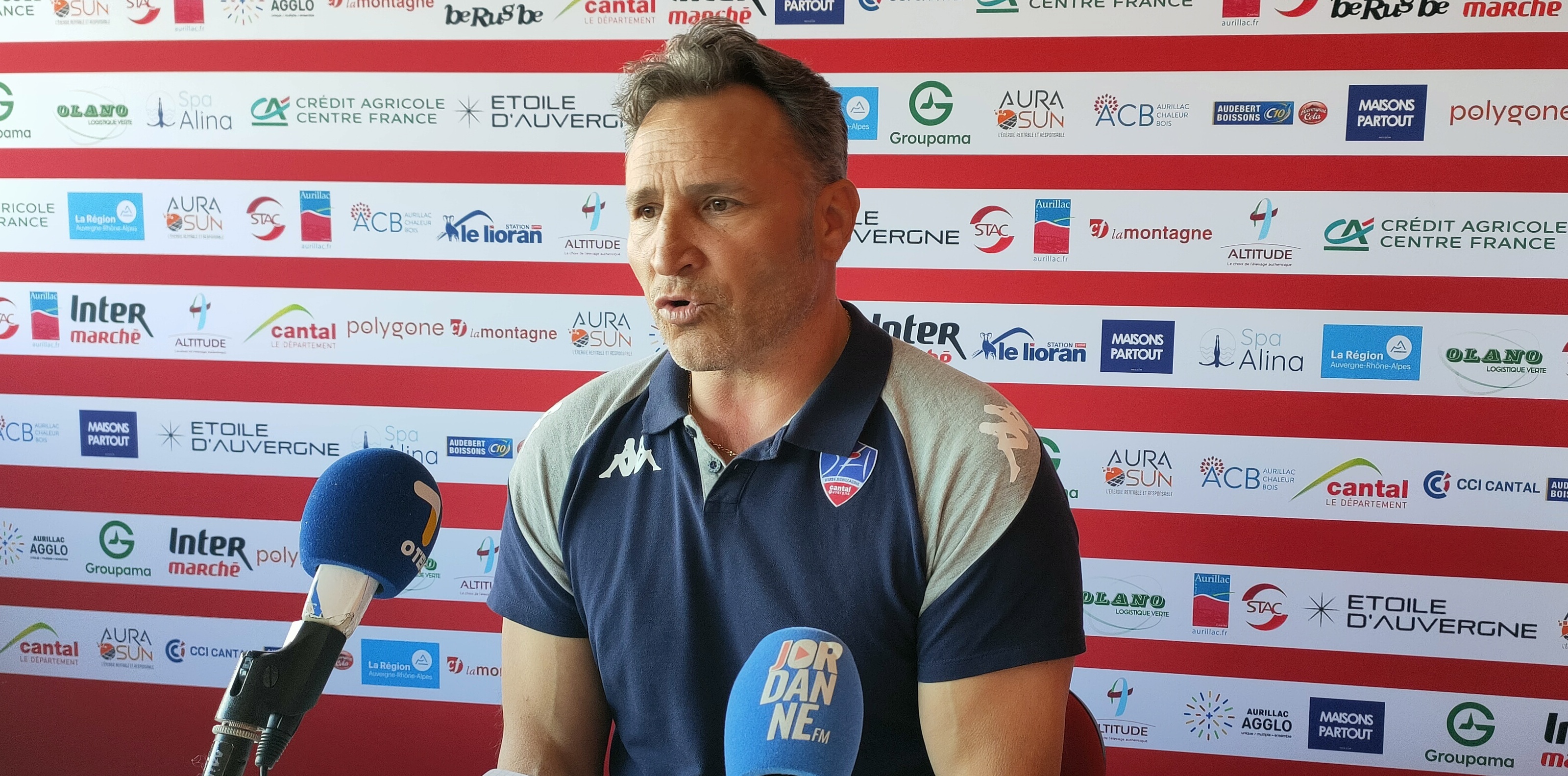 Rom&eacute;o Gonineac avant MDM 2026.jpg (1.72 MB)