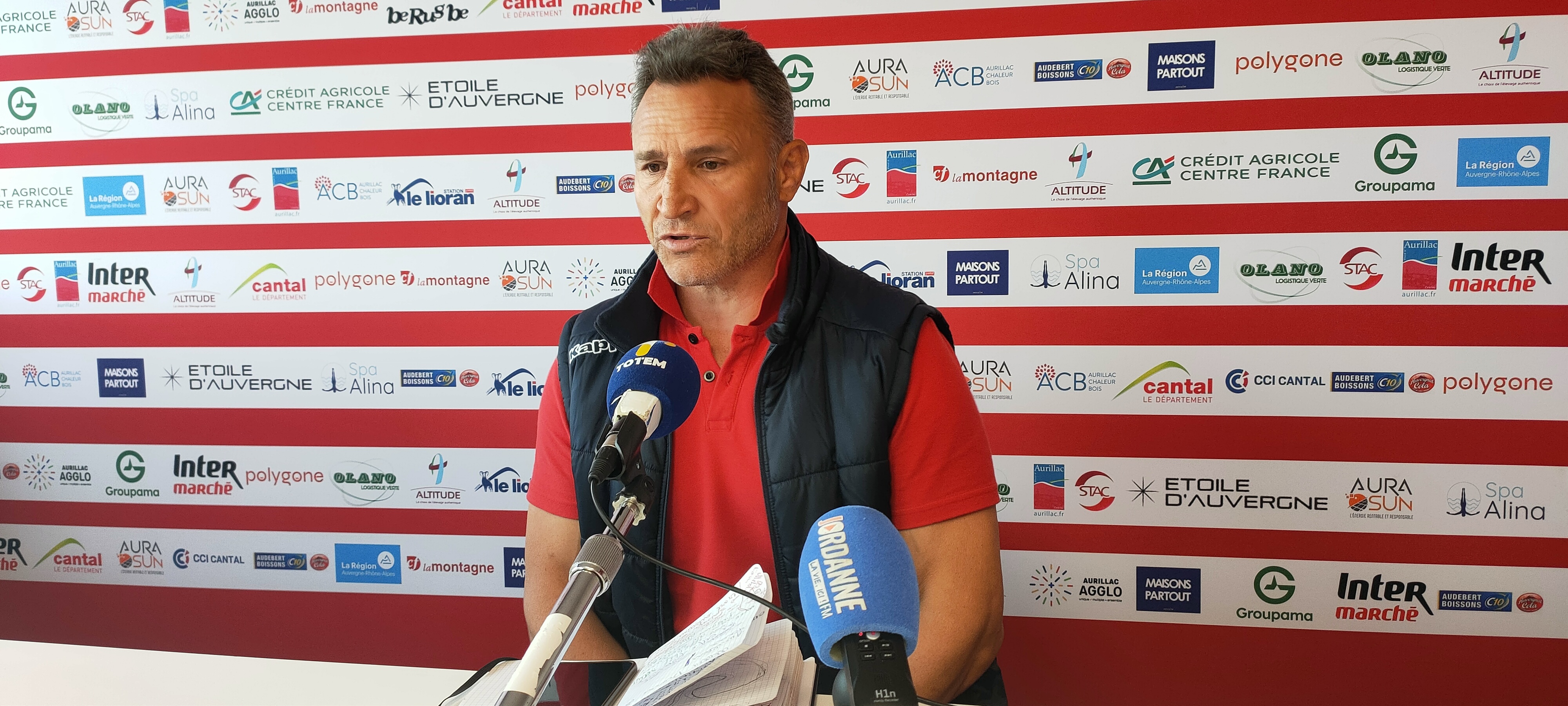 Rom&eacute;o Gontineac avant Vannes.jpg (2.17 MB)